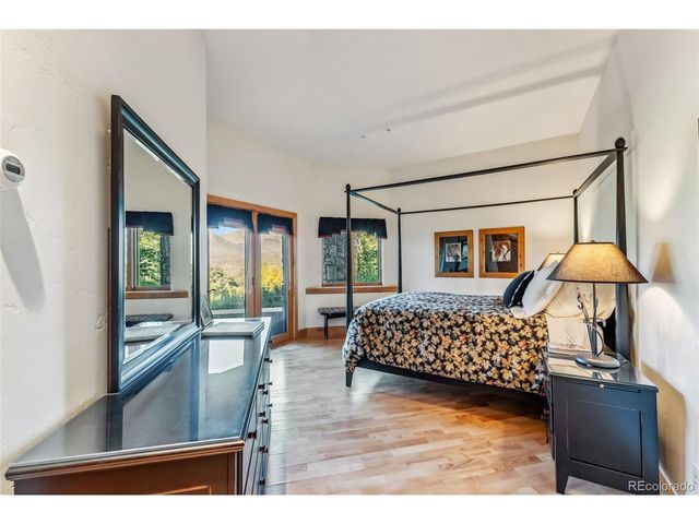 731 Lakeview Cir, Silverthorne, CO 80498