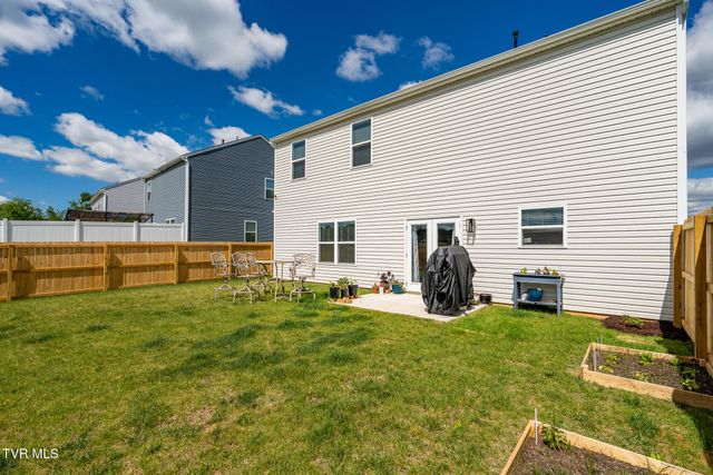 309 Cookie Loop, Johnson City, TN 37615