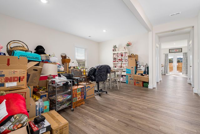 309 Cookie Loop, Johnson City, TN 37615