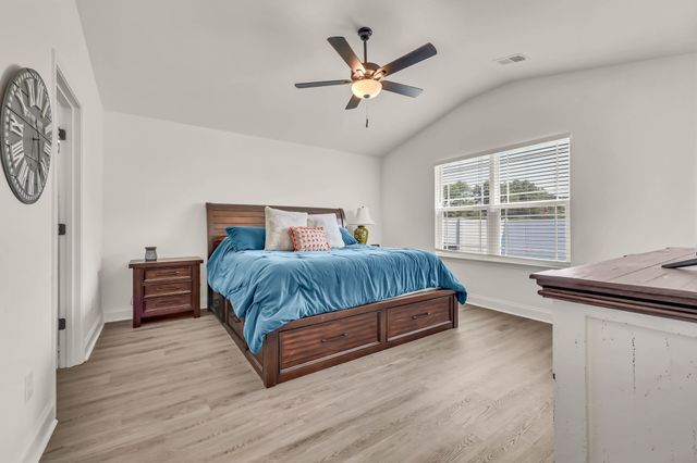 1143 Javier Dr, Springfield, TN 37172