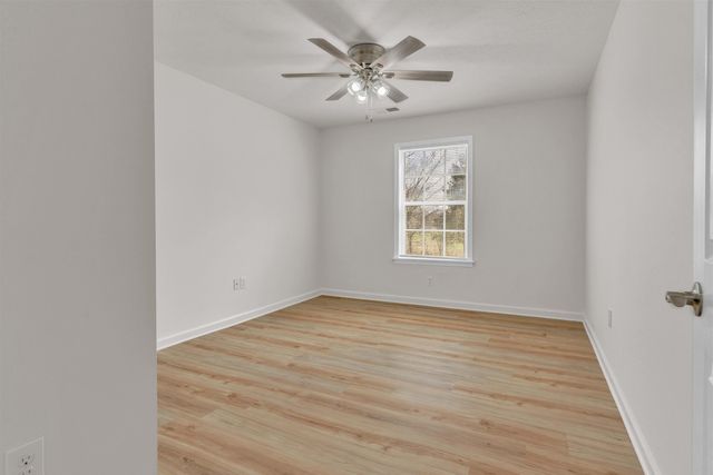 165 GILLIAM LN, Mason, TN 38049