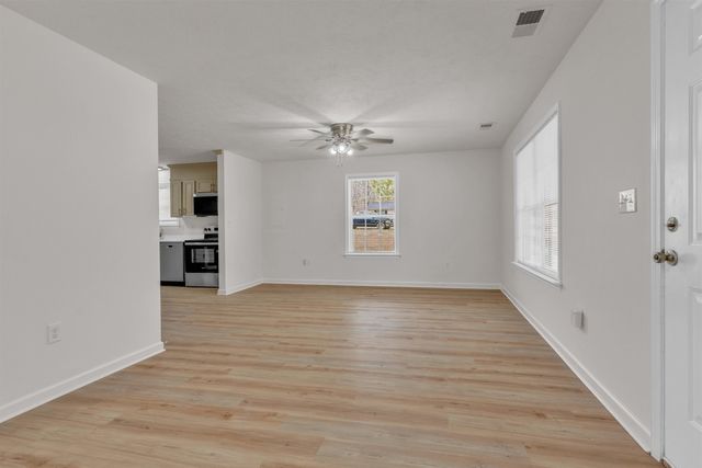 165 GILLIAM LN, Mason, TN 38049