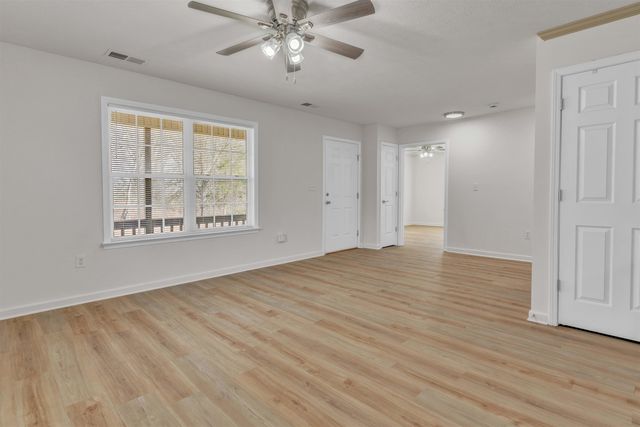 165 GILLIAM LN, Mason, TN 38049