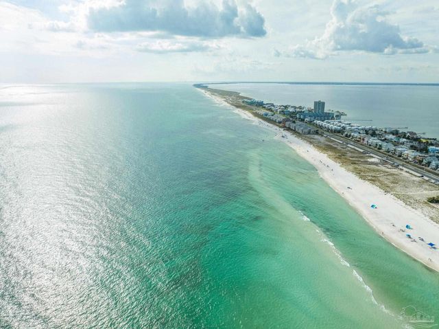 900 Ft Pickens Rd 214, Pensacola Beach, FL 32561