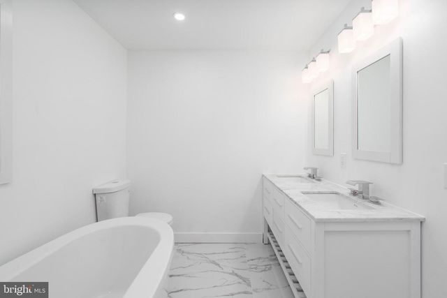 125 S 10TH ST S S, Millville, NJ 08332