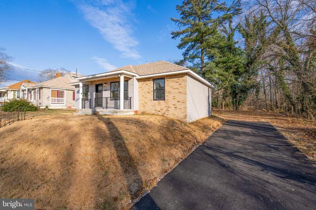 125 S 10TH ST S S, Millville, NJ 08332