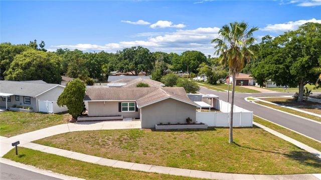 2331 NEWTON DRIVE, Palm Harbor, FL 34683