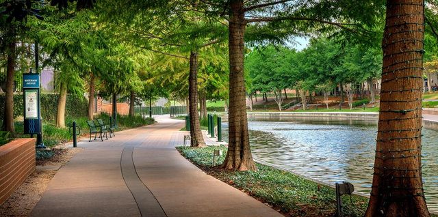 18 S Slash Pine Park, The Woodlands, TX 77380