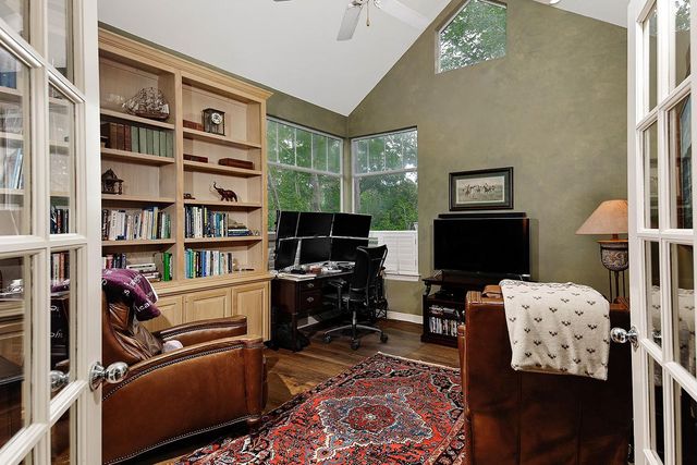 18 S Slash Pine Park, The Woodlands, TX 77380