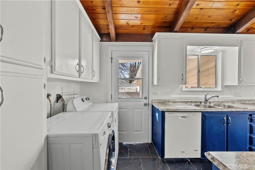 Image 16 of property listing at 29506 Cromwell Avenue, Castaic, CA 91384