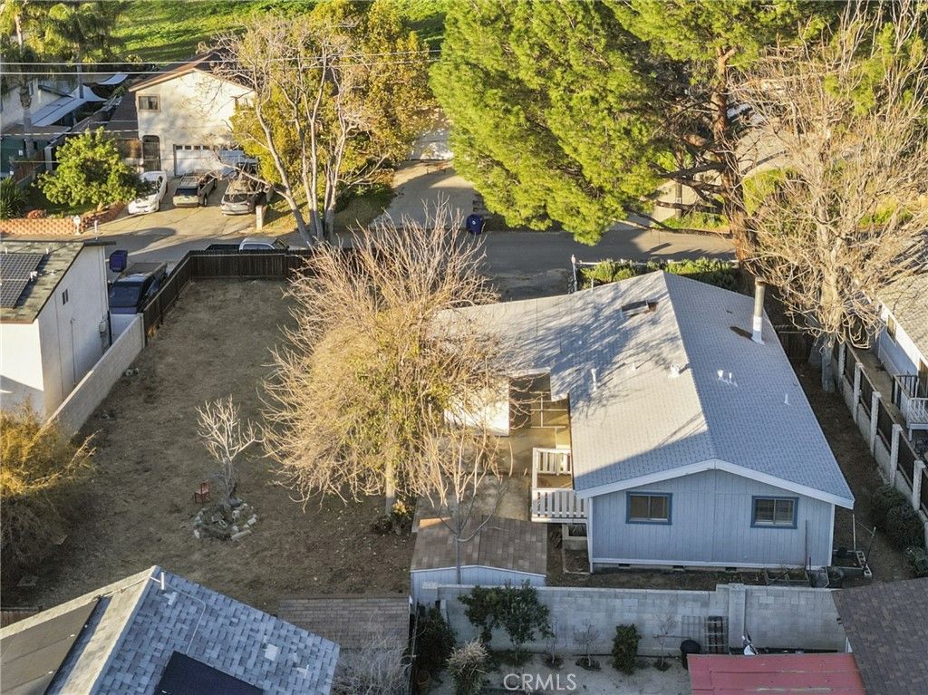 Image 38 of property listing at 29506 Cromwell Avenue, Castaic, CA 91384