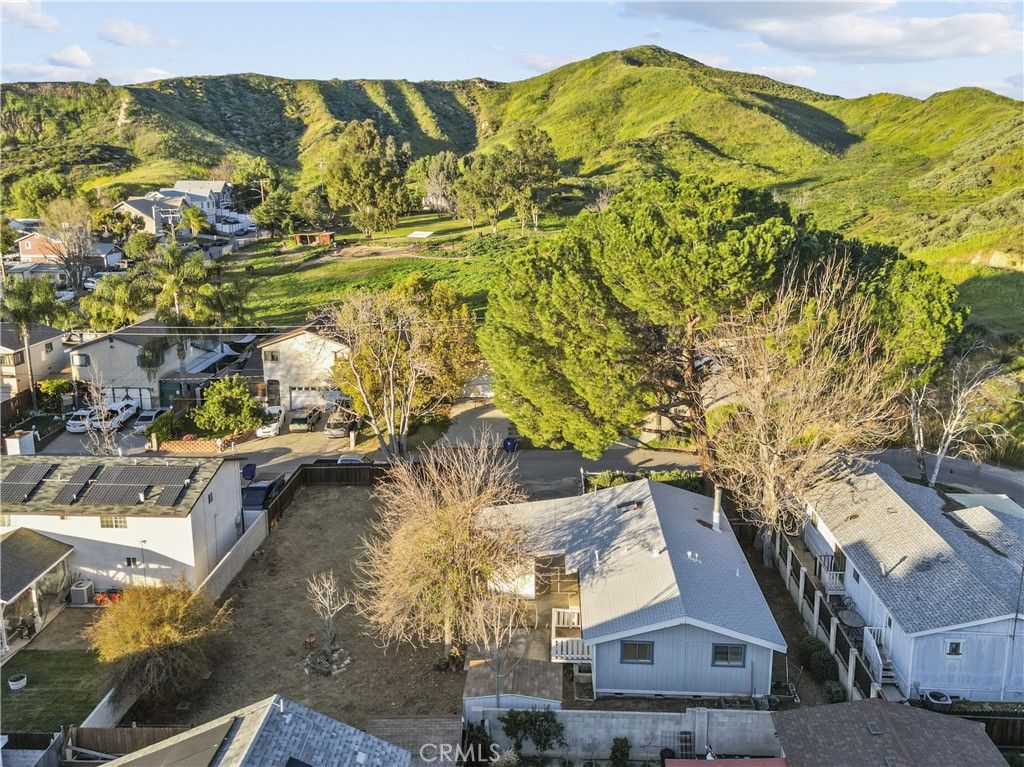 Image 39 of property listing at 29506 Cromwell Avenue, Castaic, CA 91384