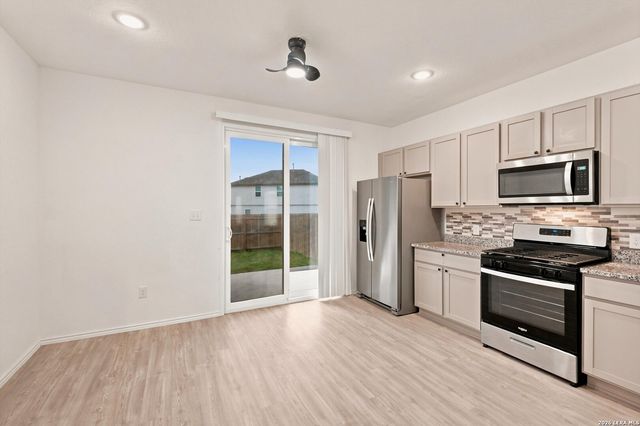 714 CORBIN BND, San Antonio, TX 78221