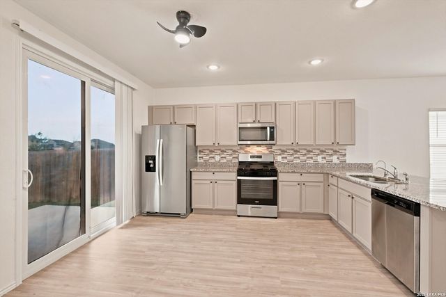 714 CORBIN BND, San Antonio, TX 78221