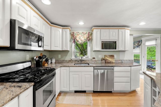 81 Lowell Blvd, Methuen, MA 01844
