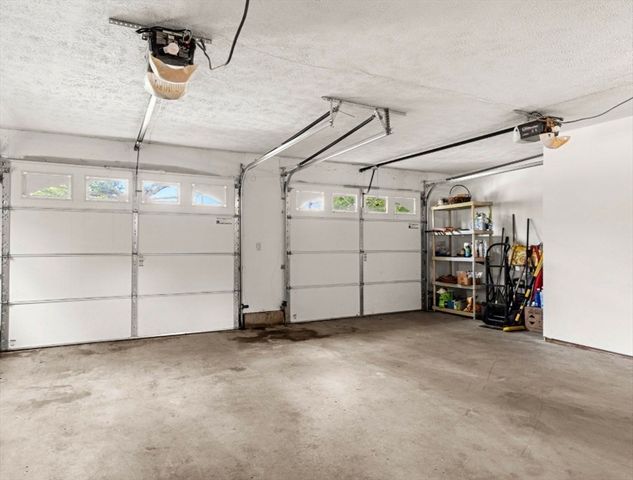 81 Lowell Blvd, Methuen, MA 01844