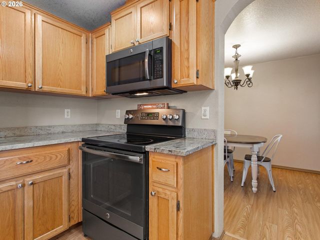 2901 Nw 2ND Cir, Battle Ground, WA 98604