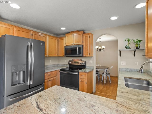 2901 Nw 2ND Cir, Battle Ground, WA 98604