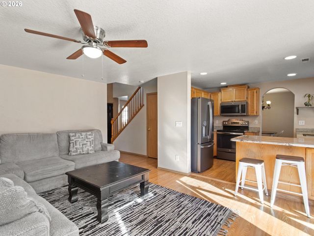 2901 Nw 2ND Cir, Battle Ground, WA 98604