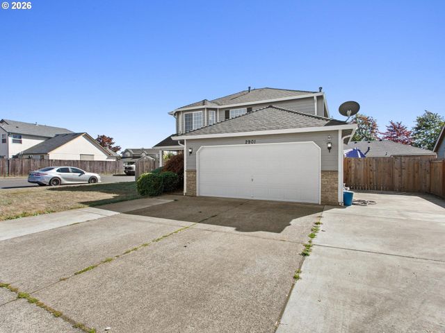 2901 Nw 2ND Cir, Battle Ground, WA 98604