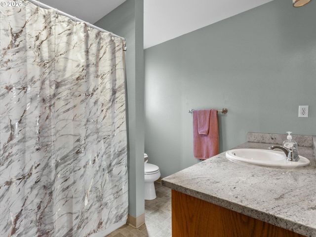 2901 Nw 2ND Cir, Battle Ground, WA 98604