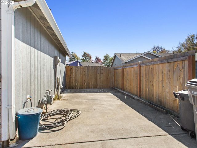 2901 Nw 2ND Cir, Battle Ground, WA 98604