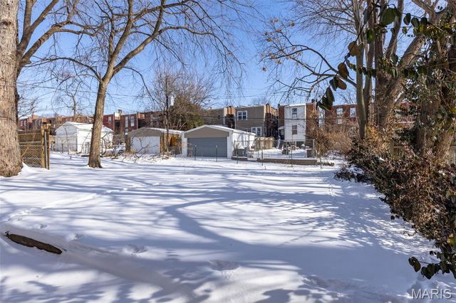 3526 Minnesota Avenue, St Louis, MO 63118