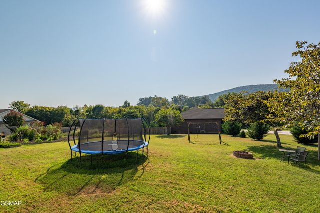 3230 Sybill Lee Lane, Sevierville, TN 37876