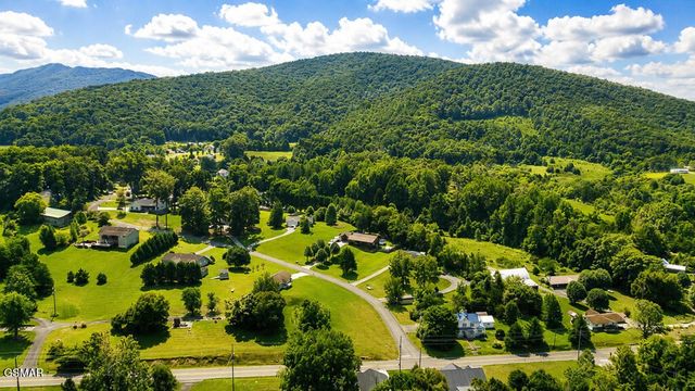 3230 Sybill Lee Lane, Sevierville, TN 37876