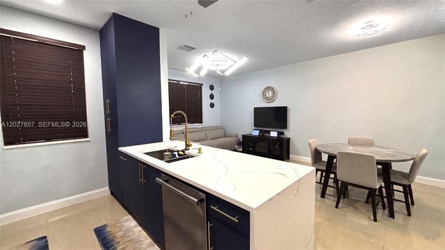 1962 SW 60th Ave, North Lauderdale, FL 33068