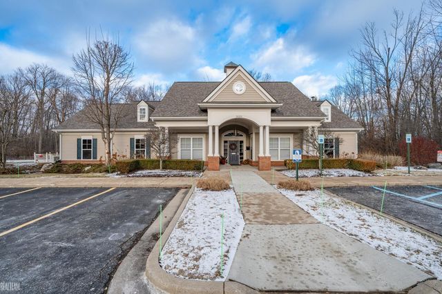 25675 N Maritime Circle, Harrison Twp, MI 48045