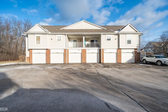 25675 N Maritime Circle, Harrison Twp, MI 48045