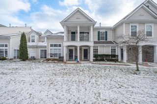 25675 N Maritime Circle, Harrison Twp, MI 48045