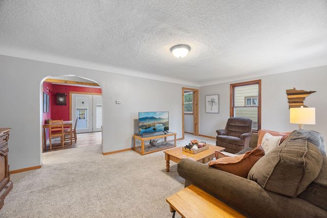 504 Elm Street, Farmington, MN 55024