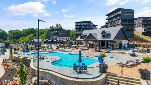 285 Rambling Creek Way, Sevierville, TN 37862