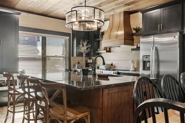 285 Rambling Creek Way, Sevierville, TN 37862