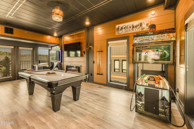 285 Rambling Creek Way, Sevierville, TN 37862