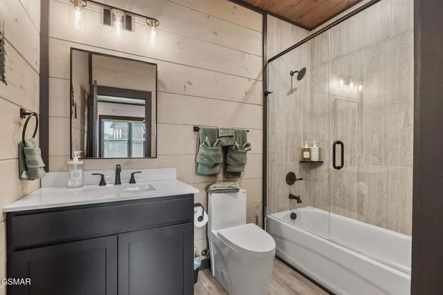 285 Rambling Creek Way, Sevierville, TN 37862