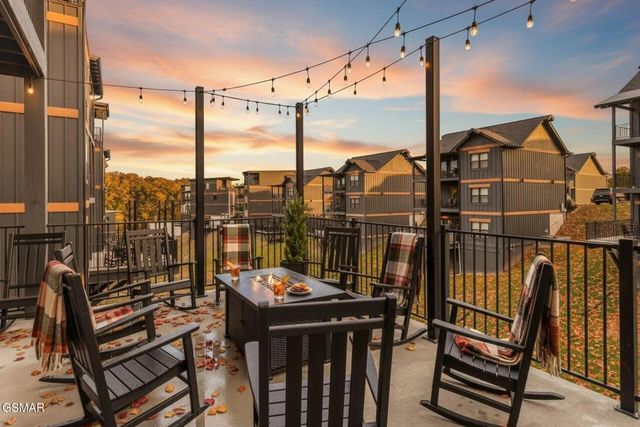 285 Rambling Creek Way, Sevierville, TN 37862