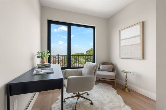 249 Corey Rd 105, Boston, MA 02135