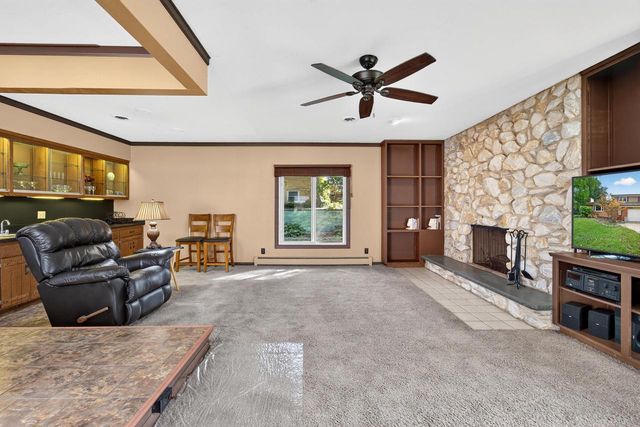6023 Princeton LANE, Racine, WI 53402