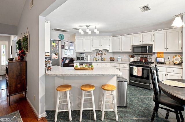 41 Williamsburg Drive NW, Rome, GA 30165