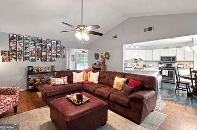41 Williamsburg Drive NW, Rome, GA 30165