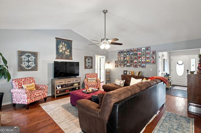 41 Williamsburg Drive NW, Rome, GA 30165