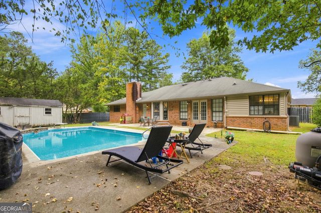 41 Williamsburg Drive NW, Rome, GA 30165