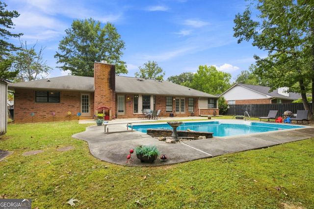 41 Williamsburg Drive NW, Rome, GA 30165