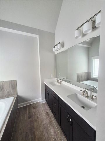 6596 Marlowe Glen Way, Johns Creek, GA 30024