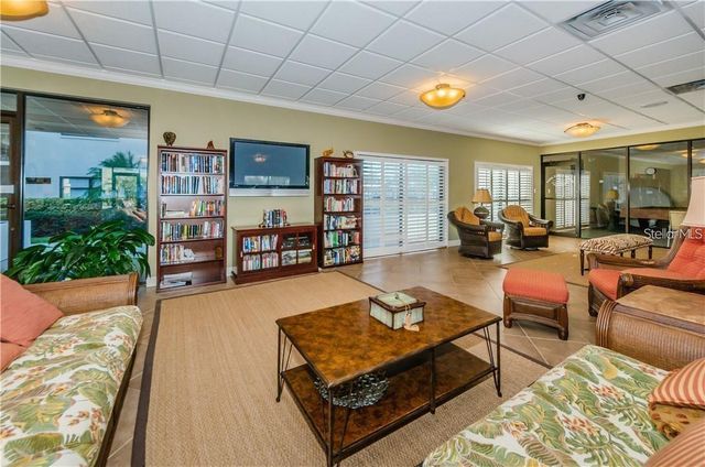 1316 PASADENA AVENUE S 303, South Pasadena, FL 33707