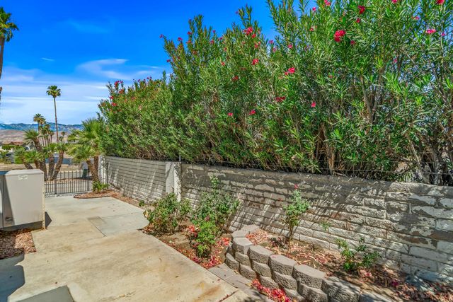 74495 Gary Avenue, Palm Desert, CA 92260