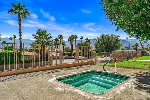74495 Gary Avenue, Palm Desert, CA 92260